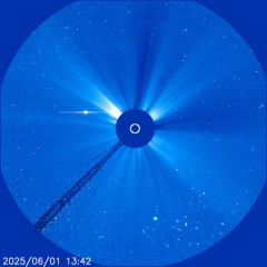 Images of the solar corona